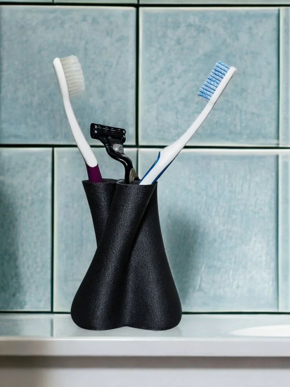 3D Printed Toothbrush Holder Bathroom Organizer Razor Holder Minimalist White